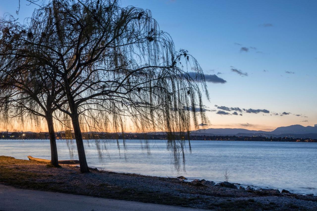 Appartamento Campiello Sirmione Exterior foto